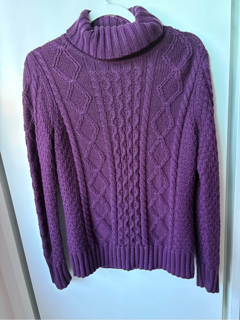 50% Wool L.L. Bean Purple Cable Knit Turtleneck Sweater💜 - Picture 6 of 6